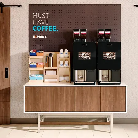 Holiday Inn Express & Suites Chicago-Midway Airport By Ihg-3